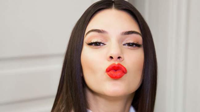 Kendall Jenner’dan ev yapımı akne karşıtı maske tarifi